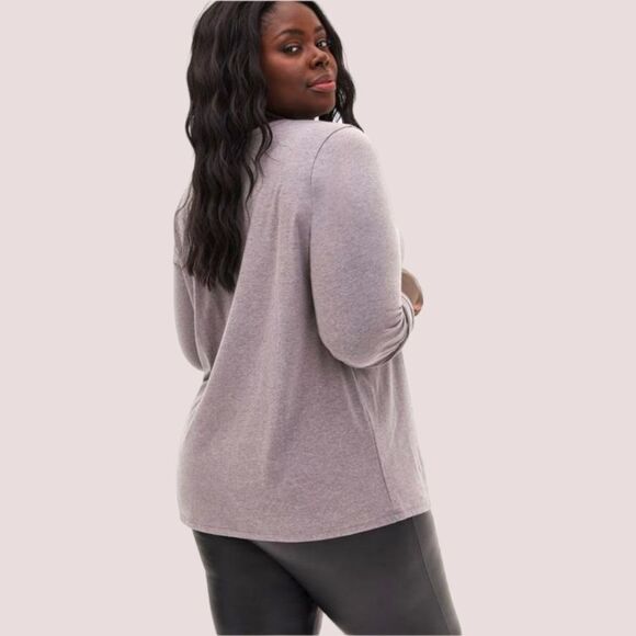 NEW TORRID BARBIE PLUS SIZE SUPER SOFT CHOKER LONGโSLEEVE TEE. - Picture 8 of 15
